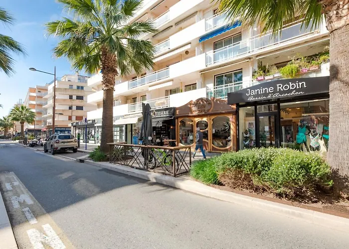 Le Preconil By Interhome דירה